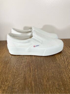 Superga 2740 Platform Canvas Slip On Women’s Size 6.5 White